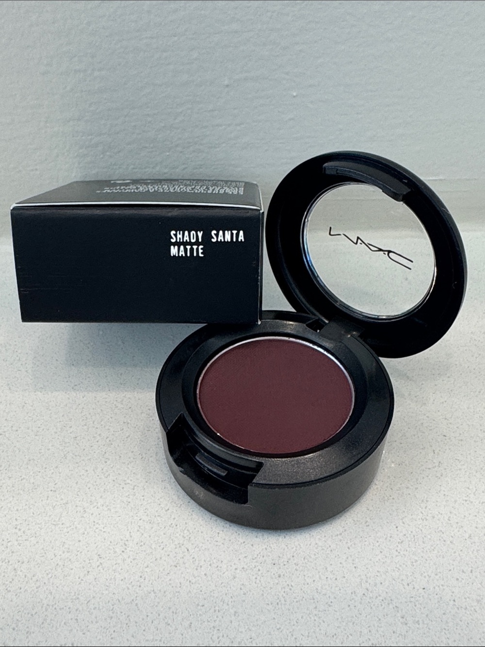 MAC Cosmetics Shady Santa Matte Eyeshadow - Deep Plum Wine